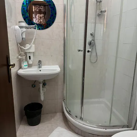 Destination In ホステル *