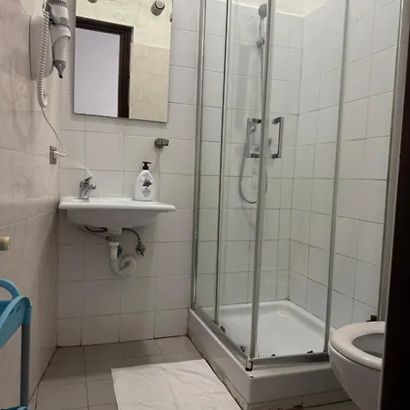 旅馆 Destination In