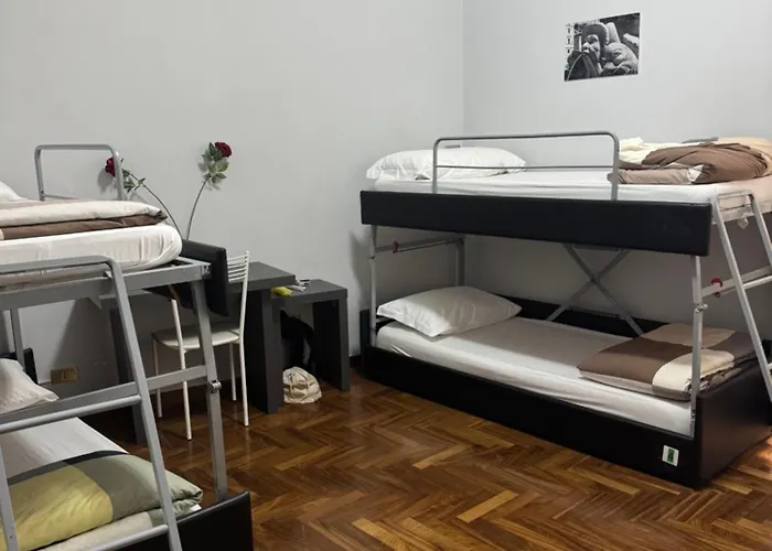 Vandrerhjem Destination In Rom